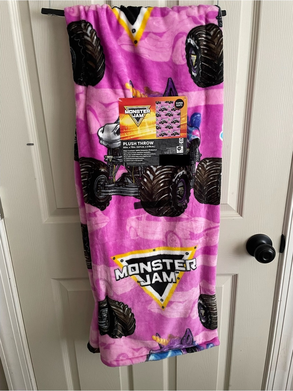Monster Jam Pink Sparkle 50x70 Throw Blanket